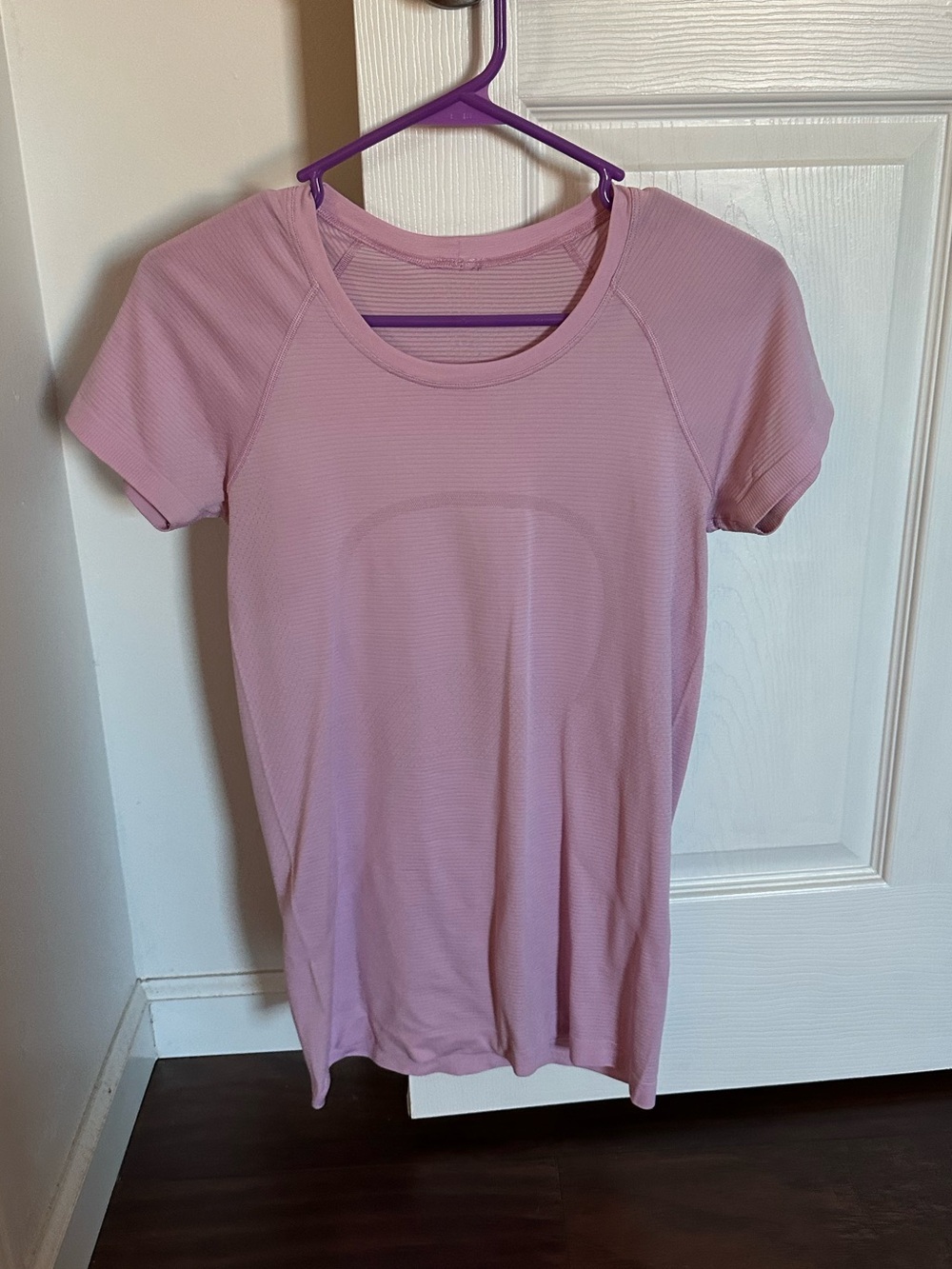 Lululemon Swifty Tech